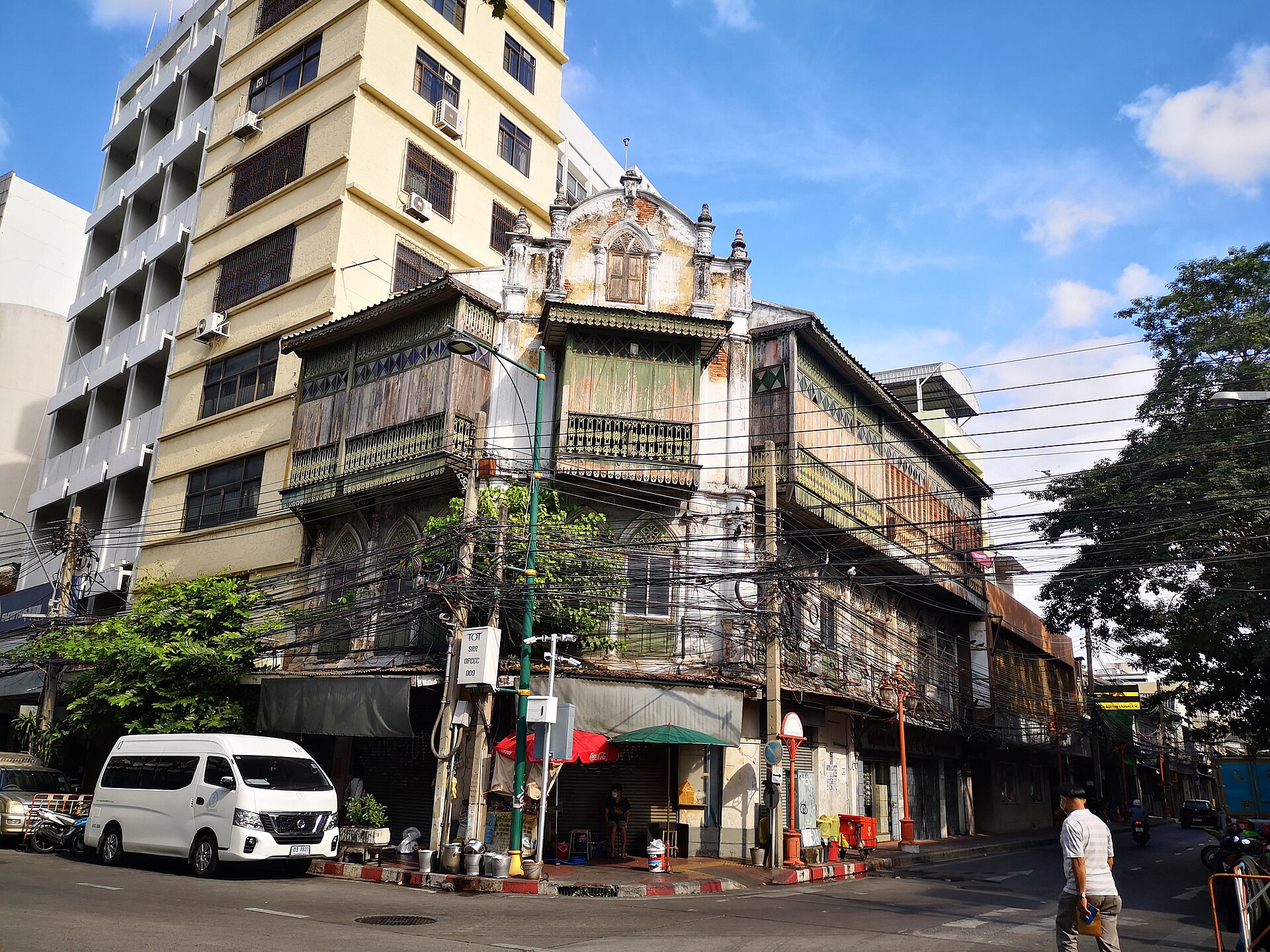 Song Wat trade street